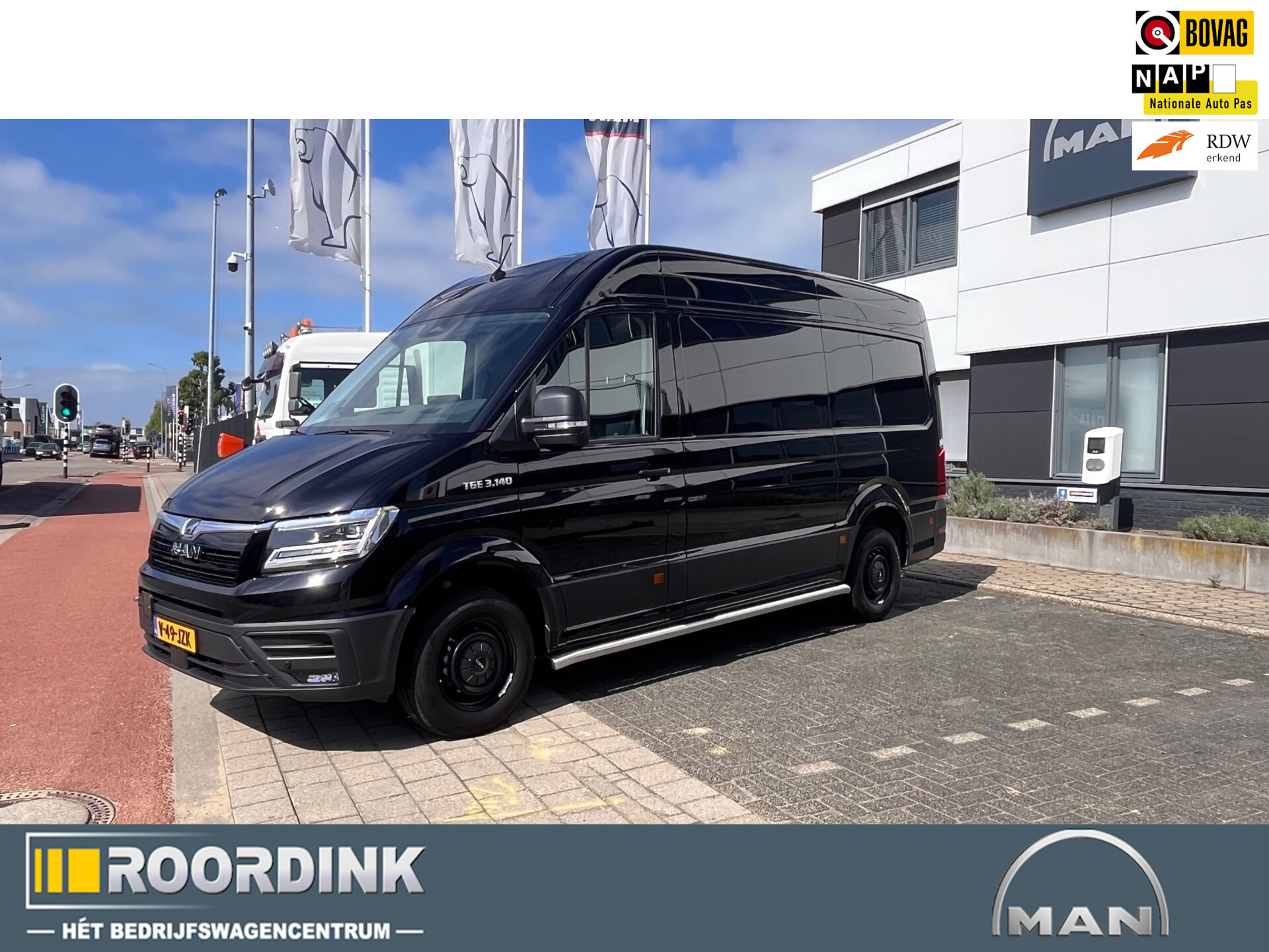 MAN TGE 3.140 L3H3 LED koplampen, mistlampen, PDC voor en achter, Navigatie, camera, betimmering etc.