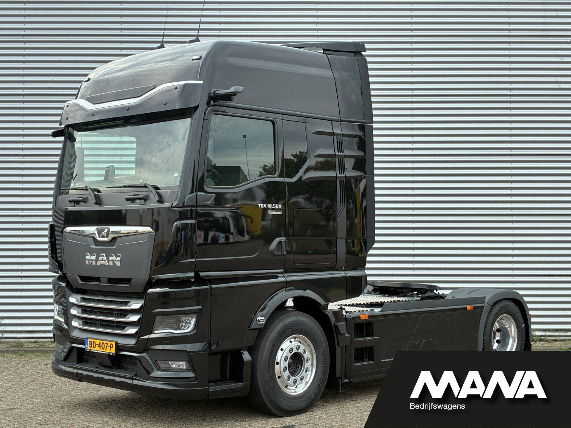18.560 4x2 LL SA D30 POWERLION / OPTIEVIEW / 2x TANK / RETARDER