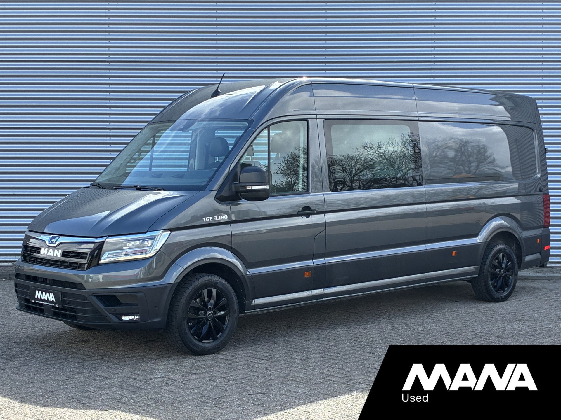 3.180 L4H3 DC 6 Zits Automaat LED Trekhaak Clima Carplay Stoelverwarming Stuurverwarming