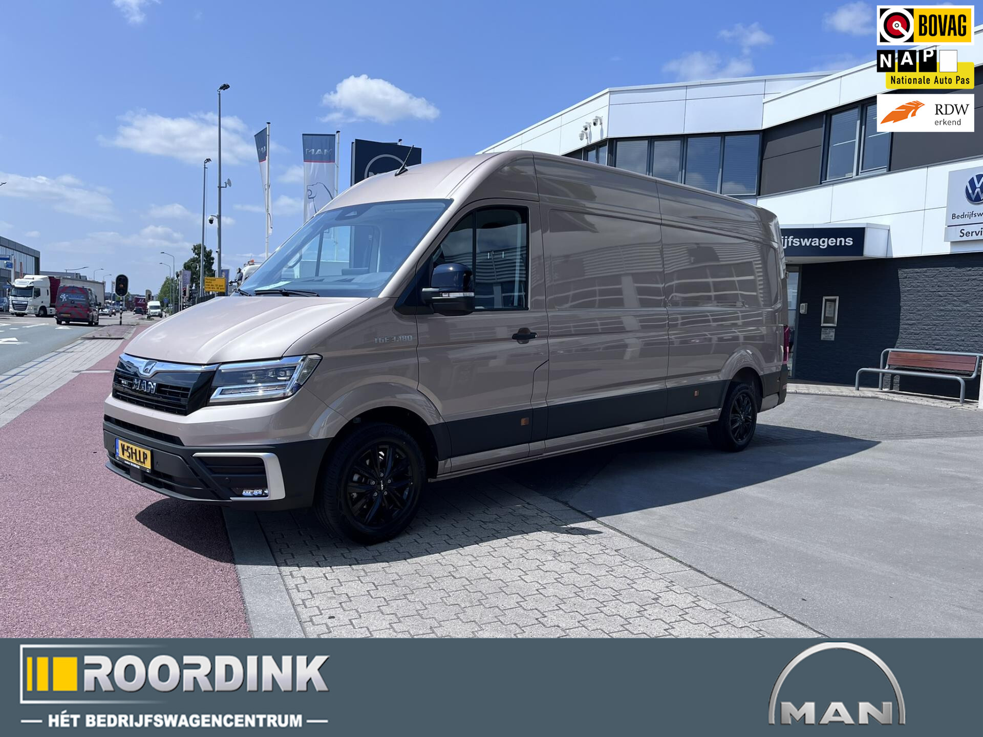 MAN TGE 3.180 L4H3 Next uitvoering, LMV, LED koplampen, navigatie, Copper metalic