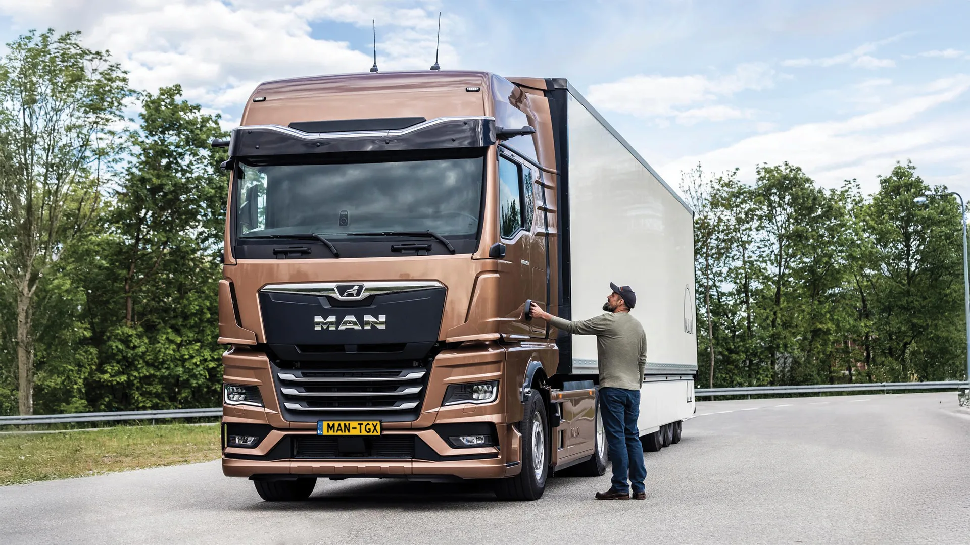 <p></p>
<p>Ontdek jouw<strong> thuis op wielen</strong></p>
<p></p>